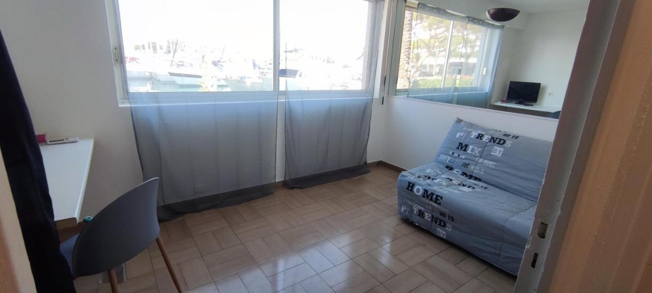 Studio Meuble Marina Villeneuve-Loubet 06 Экстерьер фото